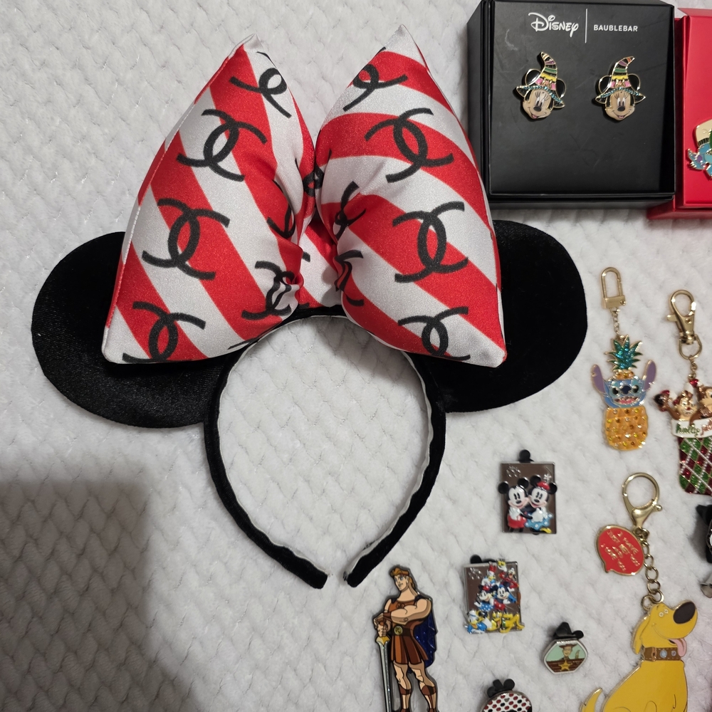 Disney Bounding Accessories Bundle - image 5